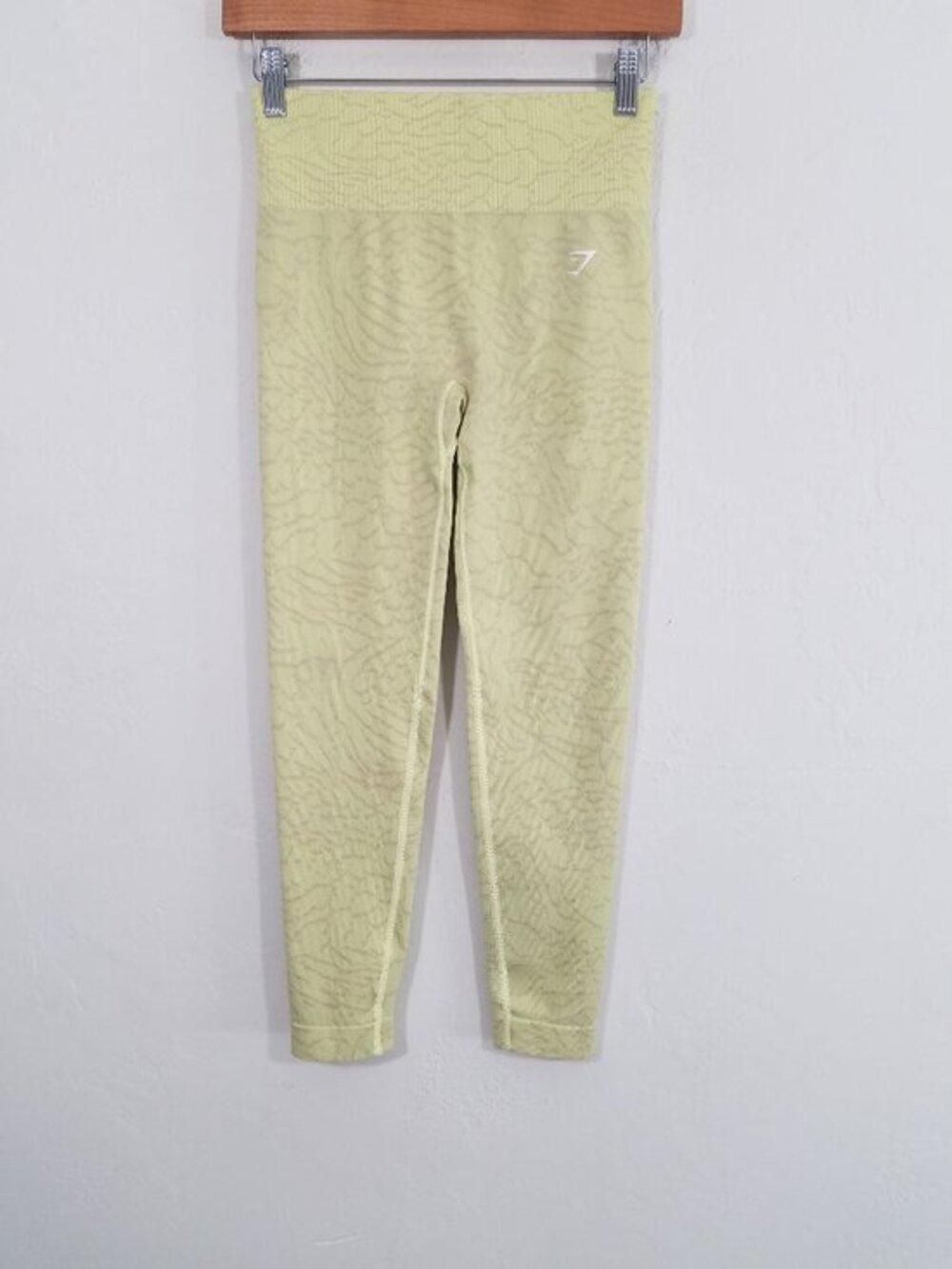 EUC Gymshark Legging Size M